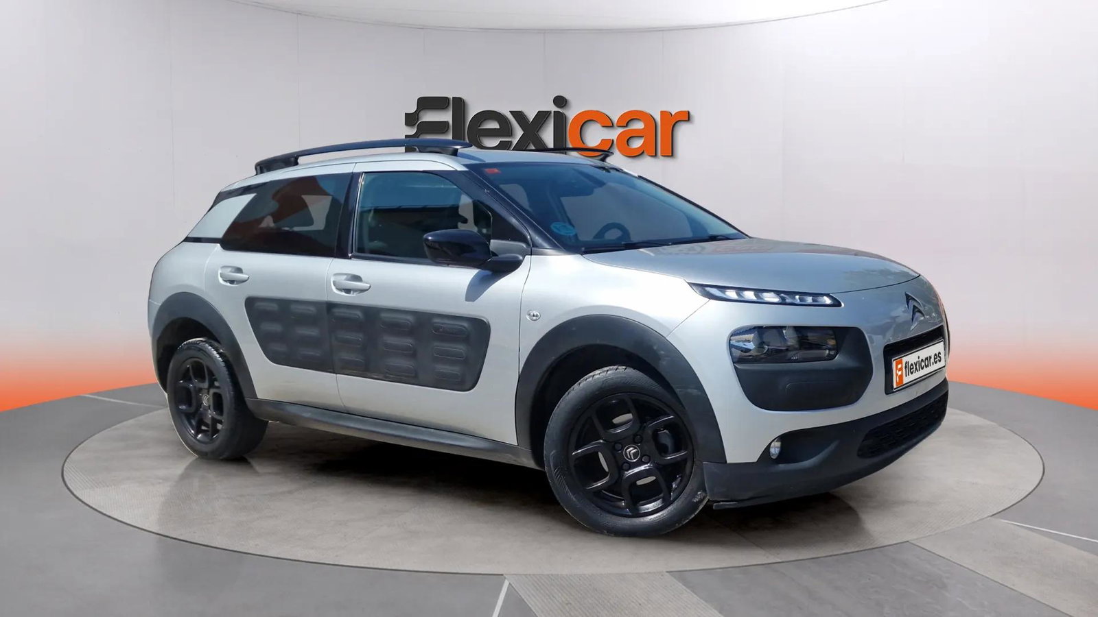 https://cdn-flexicar.caraffinity.it/public_appraisal_images_pro/images/stock/274134/1EzjkRvNs3__1417 JXC_02ccc8050d8248549fea44f71e3331aa_Exterior_7.jpg.jpg?format=jpeg